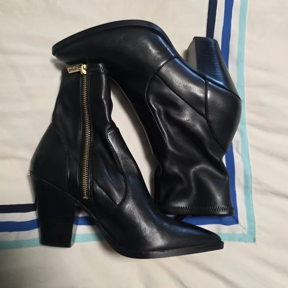 Michael Kors Black Heeled Boots with Gold Zipper - Picture 1 of 5